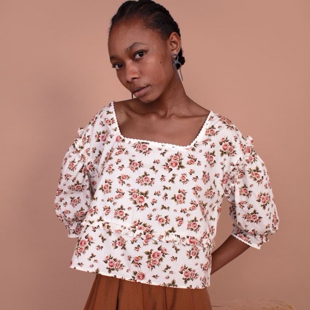 Meadows Floral Ruffle Detail Top - Size 2
